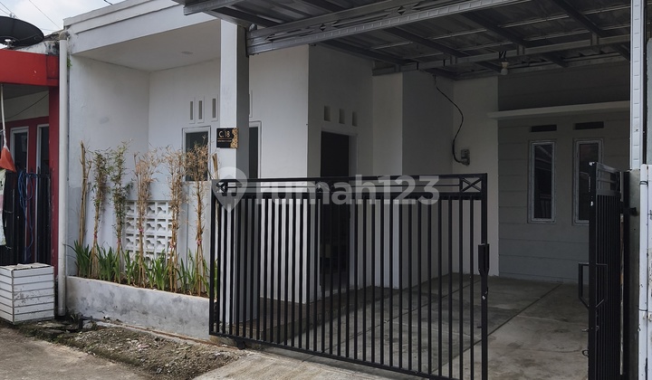Rumah di Perum Duta Parahyangan Pakansari Cibinong Rumah di Perum Duta Parahyangan Pakansari Cibinong