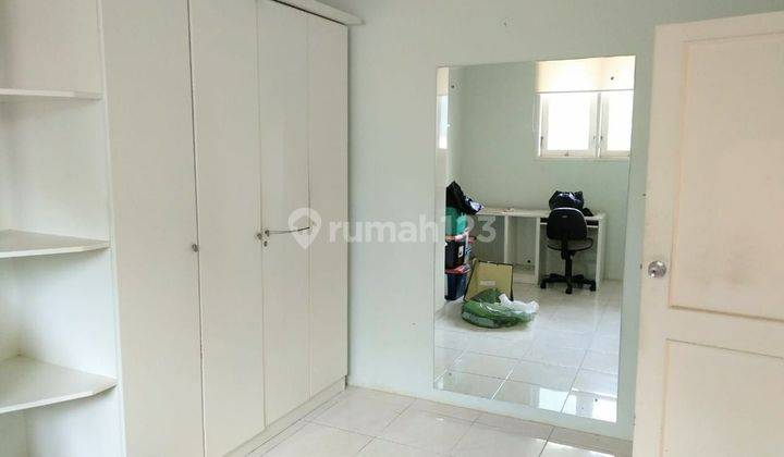 di Jl Pare Raya BSD 2 Lantai Rumah Selatan 2