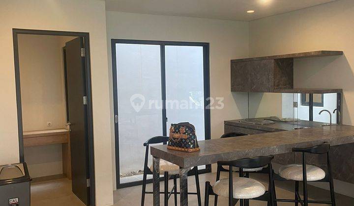 Rumah Minimalis Modern Full Furnish di Bsd Myza 2