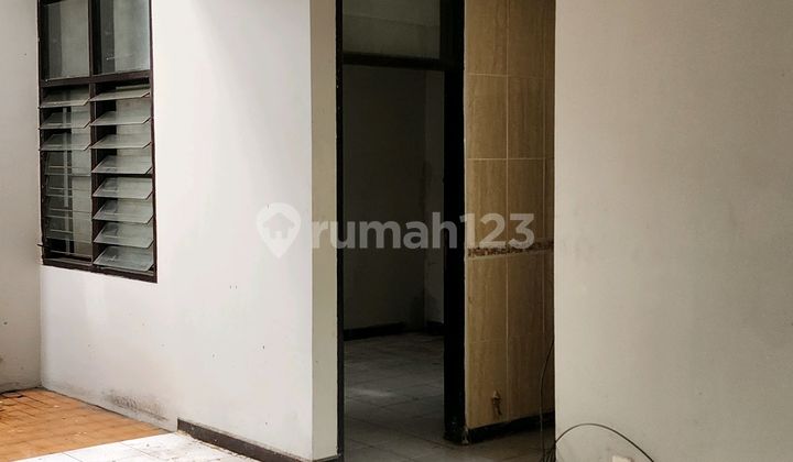 Strategic Affordable House in Villa Melati Mas 2