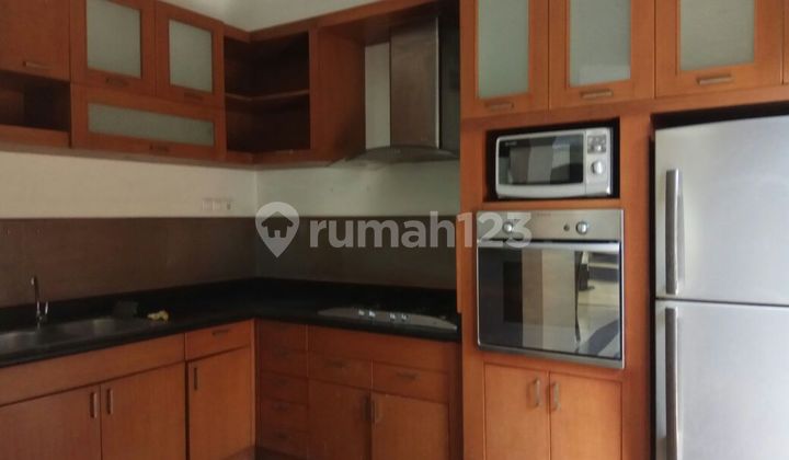 For Sale Fontainebleau Golf Residence House, BSD City 2