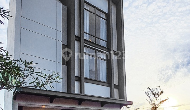 Ruko Baru 3 Lantai Di Latinos Business District Bsd