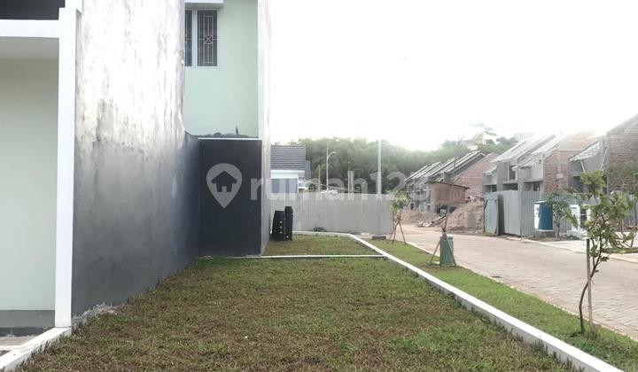 Corner House in Serpong Jaya Cluster The View 2