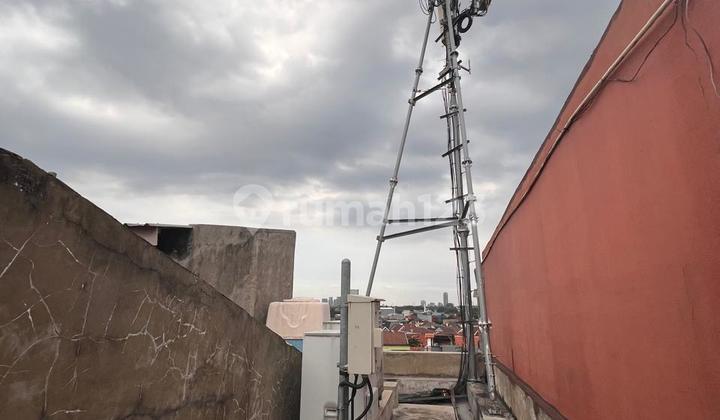 For Sale 3-Story Shop House Near Bintaro Plaza, Betung Raya 2