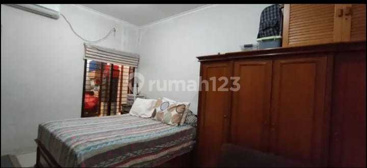 Dijual Rumah Bagus SHM di Griya Loka Bsd City 2