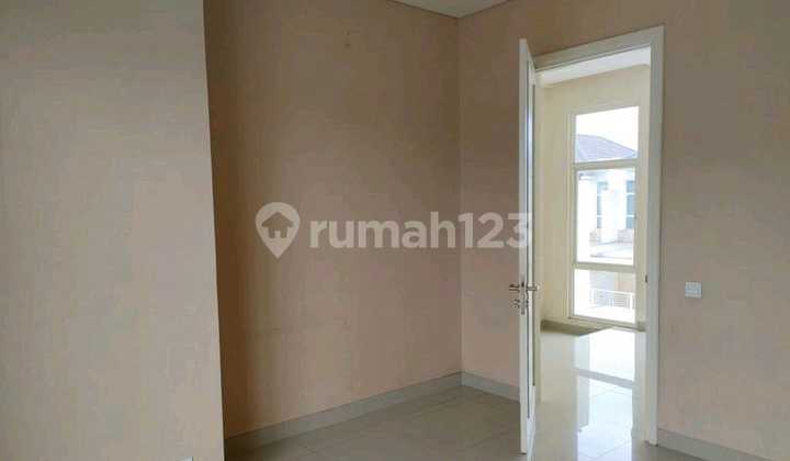 Good 3-Story Ruko with SHM in Margorejo, Strategic Location 2
