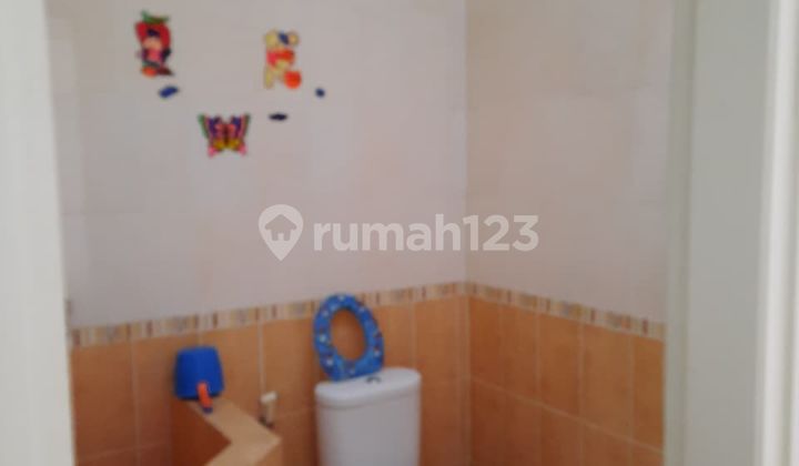 Ready-to-Occupy Minimalist House in Central Park Gununganyar 2