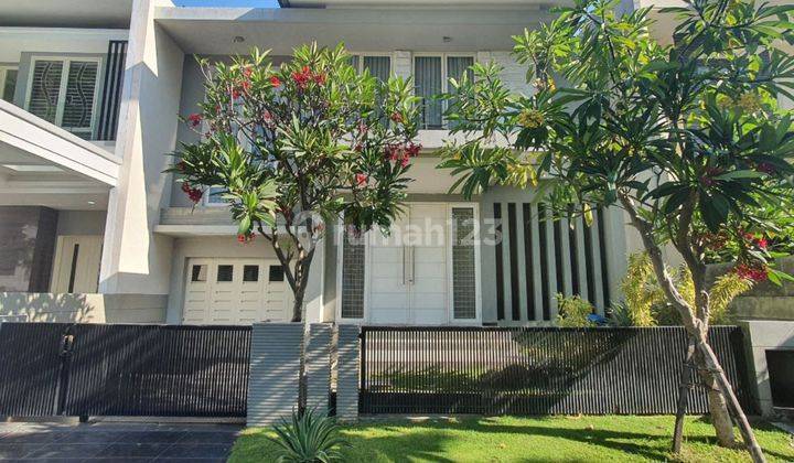 Rumah 2 Lantai Bagus Furnished HGB di Pakuwon City San Diego 1