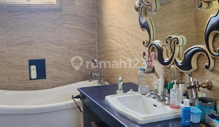 Rumah 2 Lantai Semi Furnish HGB di Wisata Bukit Mas Siap Huni 2