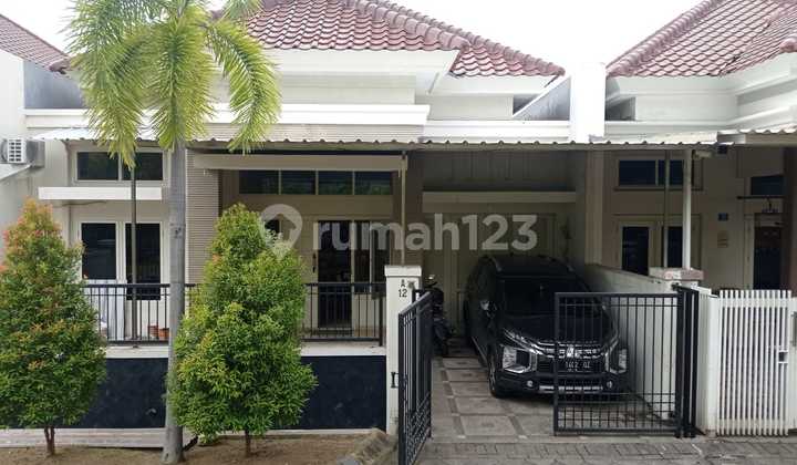 Rumah Minimalis Siap Huni Central Park Gununganyar Rumah Minimalis Siap Huni Central Park Gununganyar