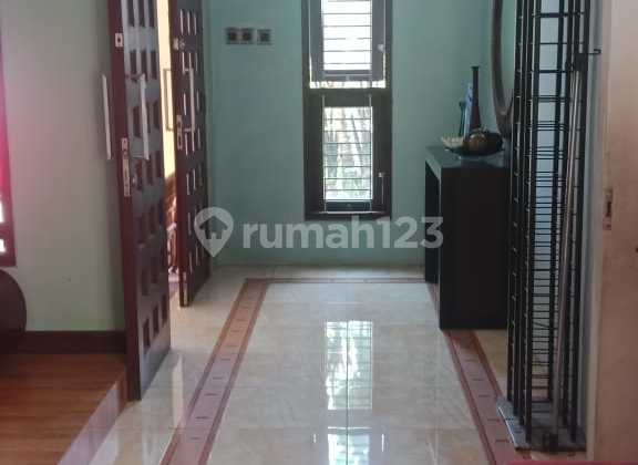Good 2-Story Furnished House with SHM in West Gayungsari 2