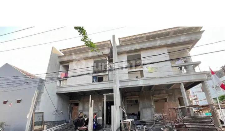 Rumah 2 Lantai Baru Minimalis SHM di Wiyung Indah