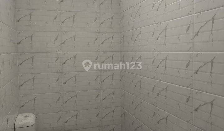 Rumah 2 Lantai Baru SHM di Semolowaru Selatan Minimalsi Siap Huni 2