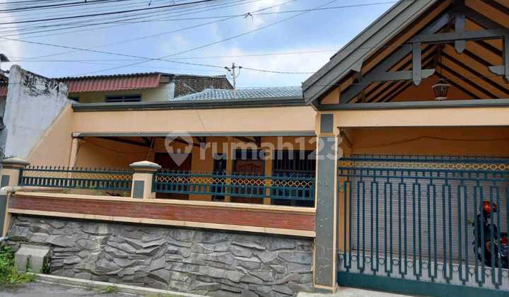 Rumah 2 Lantai Bagus SHM di Ploso Timur Area Tambaksari