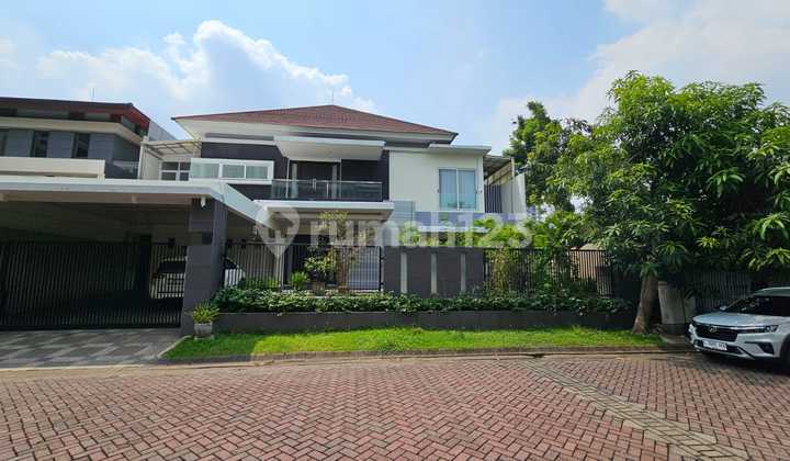 Rumah 2 Lantai Bagus Semi Furnished HGB di Graha Famili Golf View Rumah 2 Lantai Bagus Semi Furnished HGB di Graha Famili Golf View