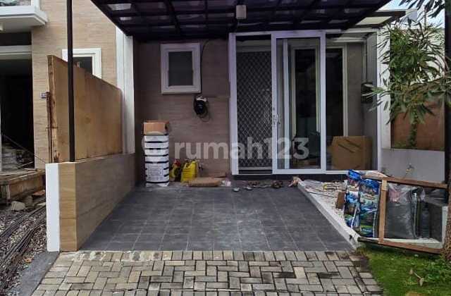 Rumah 2 Lantai Bagus SHM di Citraland Greenlake Siap Huni Rumah 2 Lantai Bagus SHM di Citraland Greenlake Siap Huni