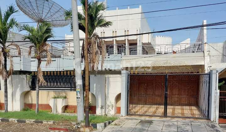 House on Jl Dharmahusada Indah Zero Main Road Suitable for Business