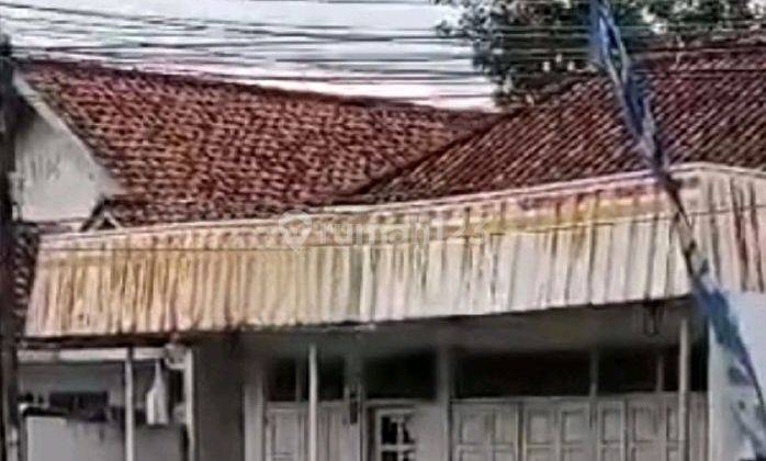 Disewakan Rumah Nol Jalan. Majalengka. Jawa Barat. Strategis Untuk Cafe/mess/restoran 2