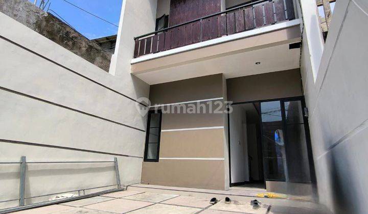 Dijual Rumah Baru Gress. 2 Lantai Dekat Pakuwon City & Rungkut 1