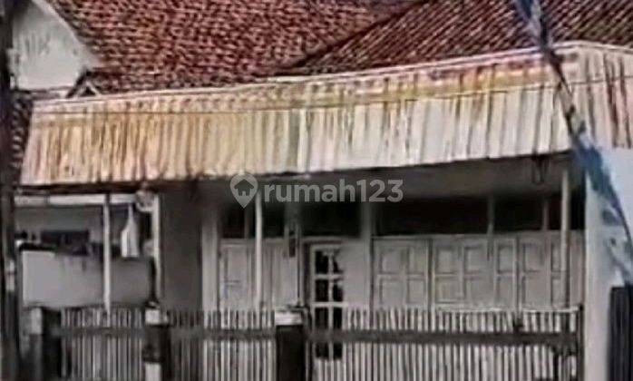 Disewakan Rumah Nol Jalan. Majalengka. Jawa Barat. Strategis Untuk Cafe/mess/restoran 1
