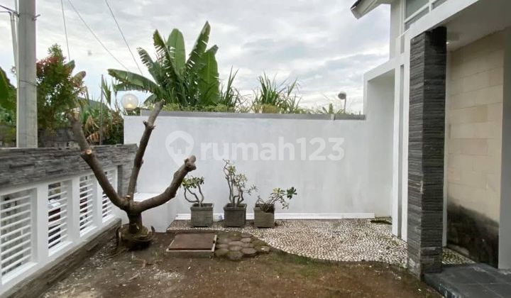 Disewakan Rumah Siap Huni. Rungkut Merr Surabaya Kota 2