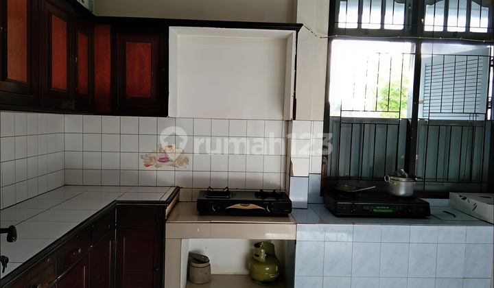 Di Jual Rumah di Kampung Timur Dekat Sekolah Harapan Bangsa 2