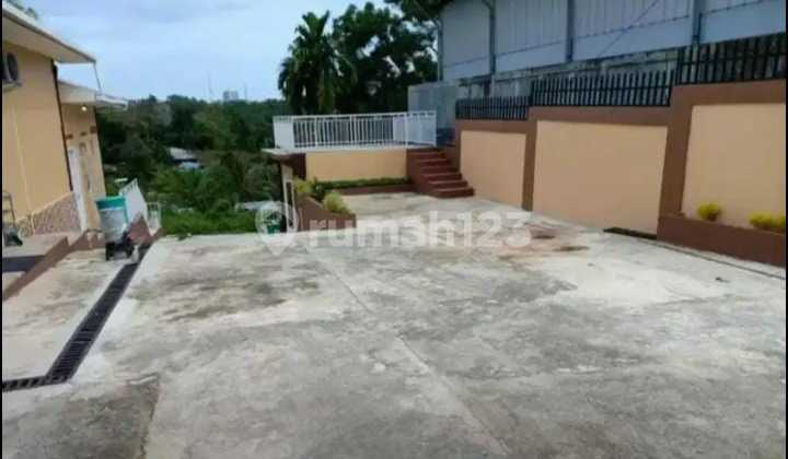 Warehouse for Rent in Katiangau Area, Specifically for Industrial Use