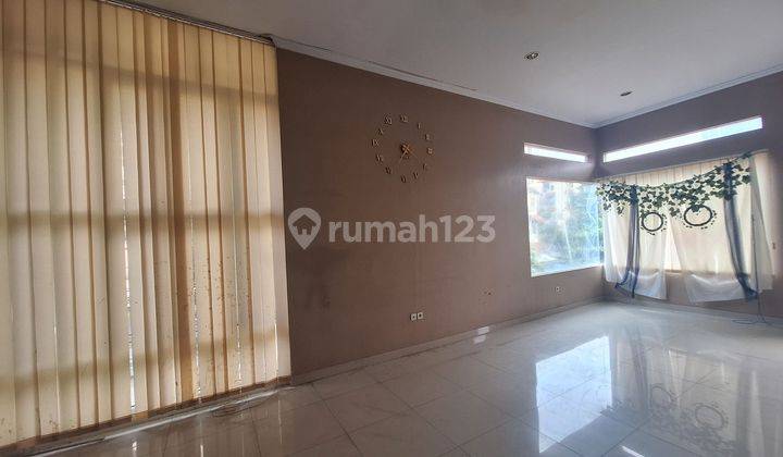 Rumah Hoek Luas 2 lantai di Angkasa Pura, JakPus 2