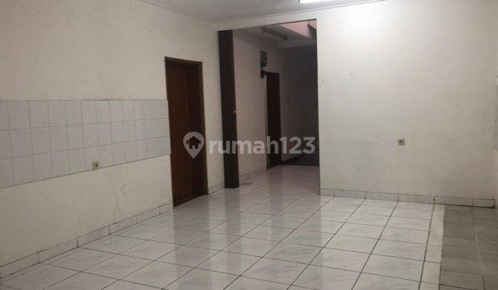 Rumah Sangat Strategis di Mainroad Pasirkaliki Bandung 1