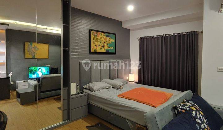 Dijual Apartment Lux 1 Kamar Suites Furnish di The Edge Baros 1