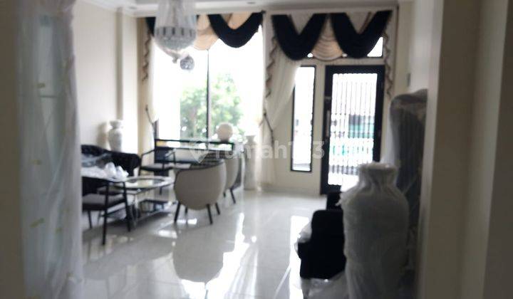 Dijual Ruko Mewah Luas Cocok Utk Kantor, Resto Cozy di Turangga 2