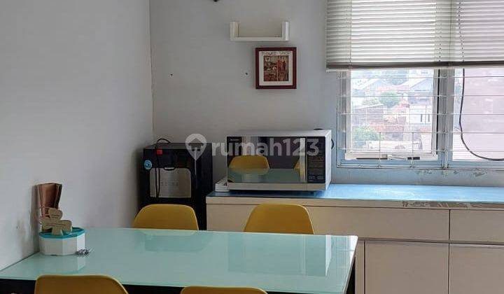 Disewakan Apartemen Sudirman Suites 2 Kamar Furnish Lokasi Bagus 1