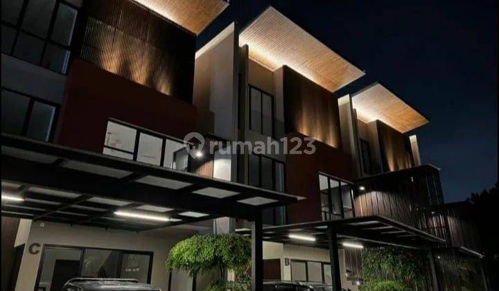 Dijual Rumah Baru Lux Modern 2 Lantai di Cigadung 2