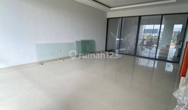 Dijual Rumah Cantik Minimalis Nyaman di Setra Duta 2