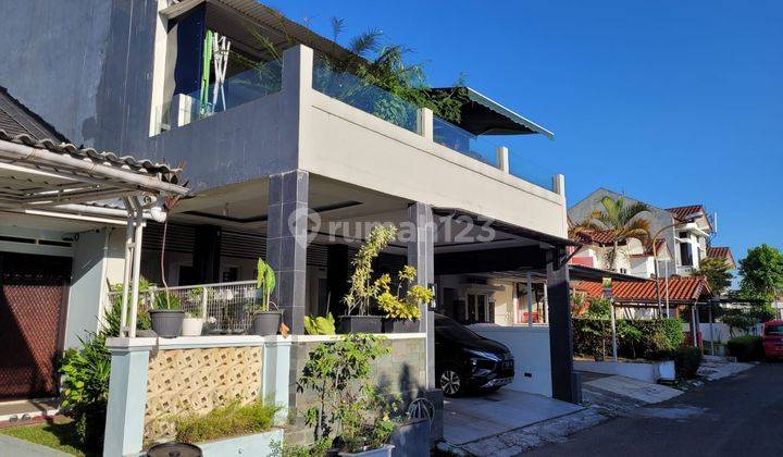 Dijual Rumah Modern 2 Lantai Furnish di Taman Pesona Mediteran  1