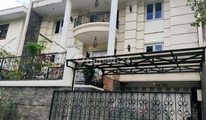 Dijual Rumah Lux Mewah Furnish 2 Lantai di Setraduta 1