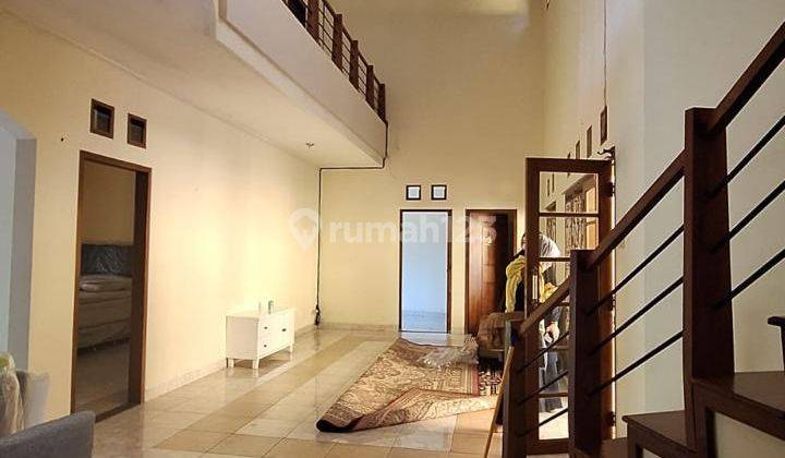 disewakan rumah siap huni 2 lantai semi furnish di gegerkalong 1