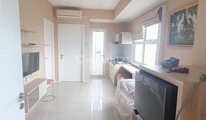 Dijual Murah Apartment 2 Kamar Furnish di Parahyangan Residence 1