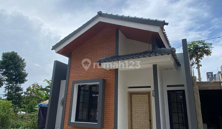 Rumah 1 Lantai Dengan Udara Sejuk Khas Pegunungan di Lembang  1