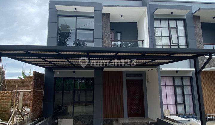 Rumah 2 Lantai Lokasi Strategis Dekat Ke SPN Cisarua Lembang  1