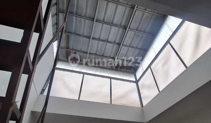 Renovated House for Rent Muara 133m2