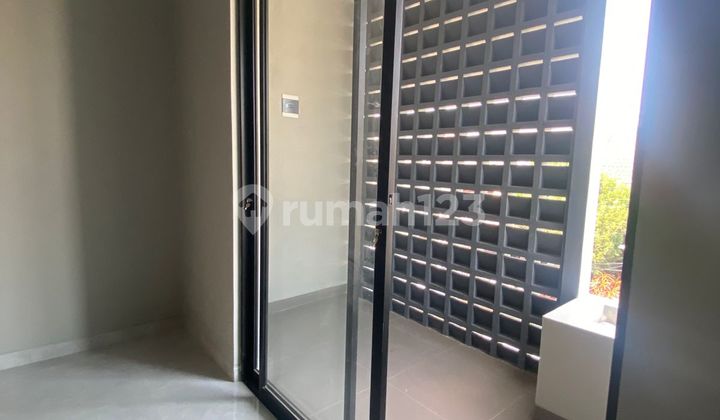 Jual Rumah Baru Taman Kopo Indah 90m2 2