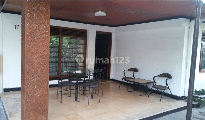 Rumah Bangunan Tua di Jalan Burangrang 310m² SHM 1