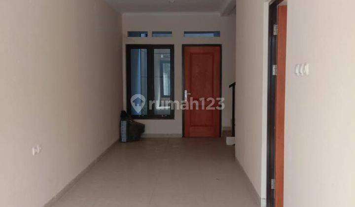 Dijual Rumah Baru Jadi 2 Lantai di Jalan Reog 117m² Bagus SHM 1