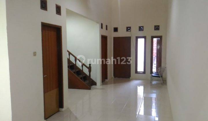 Disewakan Rumah Siap Huni di Dekat Turangga 132m² 4KT 1