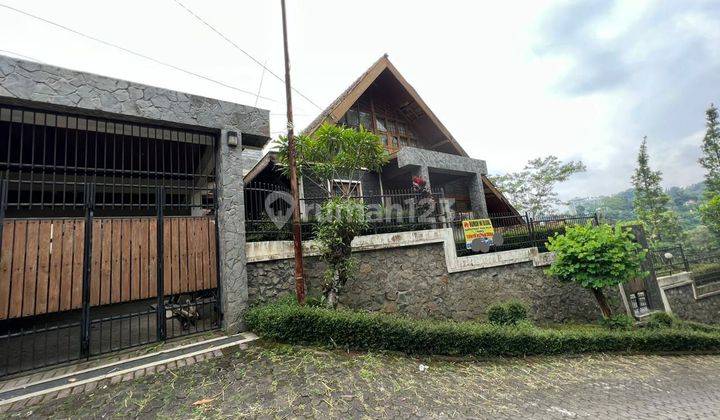 Disewakan/ Dijual Rumah Besar/ Villa di Cisitu 743m² 7 KT SHM 1