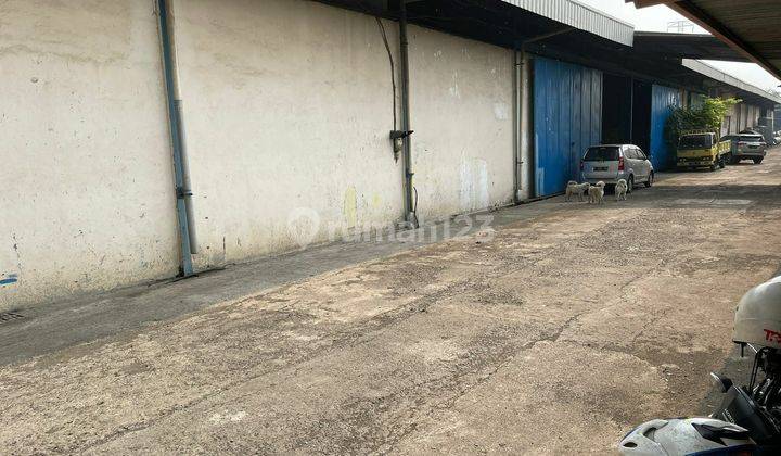 Disewakan Gudang Strategis di Mohamad Toha Mainroad 1500m² 1