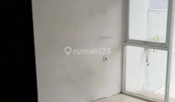 Disewakan Rumah Minimalis di Cigadung 2Lt 117m² 3KT Bagus 2