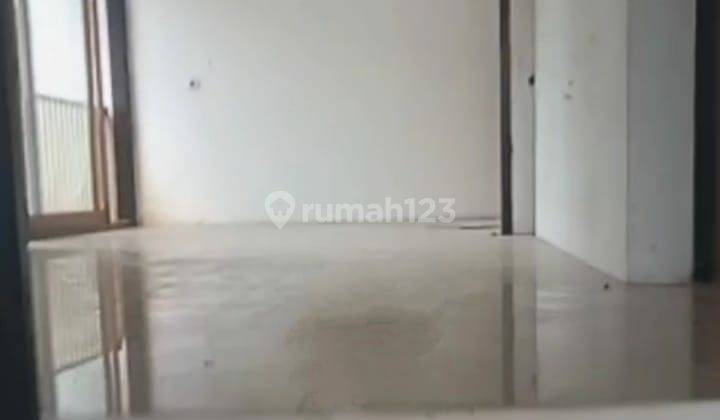 Disewakan Rumah Minimalis di Cigadung 2Lt 117m² 3KT Bagus 1