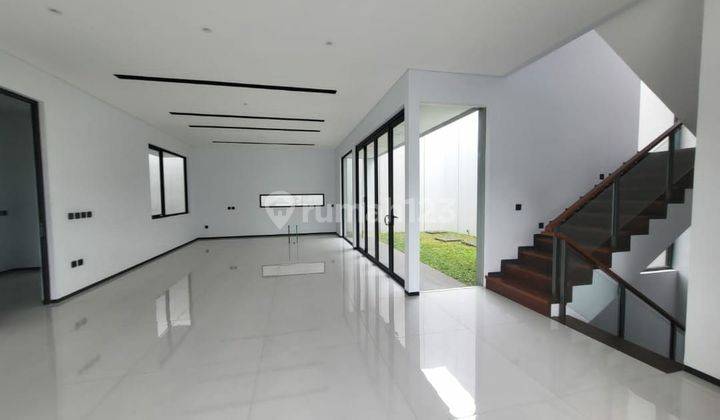 Dijual Rumah Baru Minimalis Modern di Komplek Setra Duta 240m² 4KT SHM 1